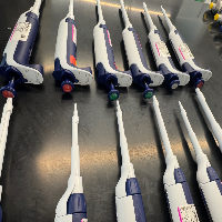 Rainin Pipet-Lite XLS Single Channel Pipettes - Quantity 13 image 1